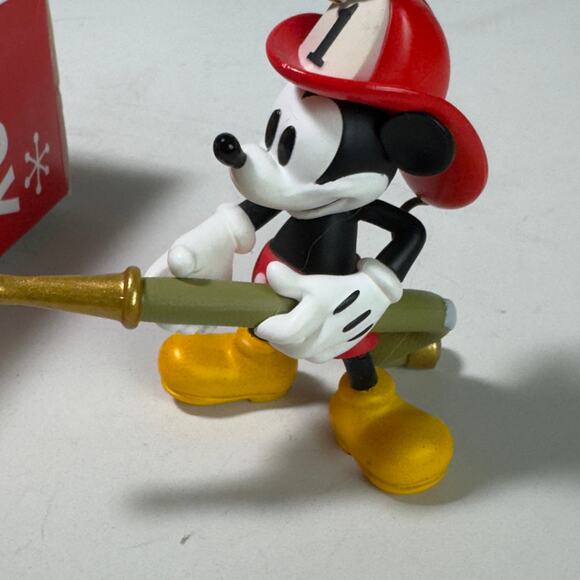 2014 Hallmark Keepsake Ornament - Mickey's Fire Brigade (3rd in the Series) - Picture 7 of 8